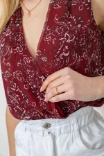 Боді з квітковим принтом, колір бордовий