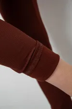 Лосини жіночі однотонні в рубчик на флісі, колір коричневий